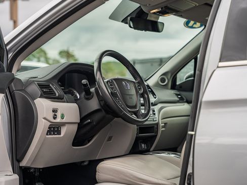 Used 2021 Honda Ridgeline RTL-E image 18