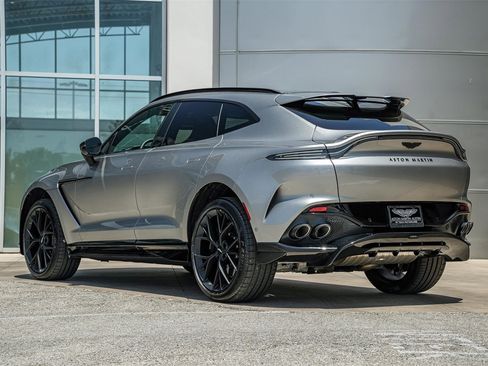 New 2025 Aston Martin DBX 707 image 2