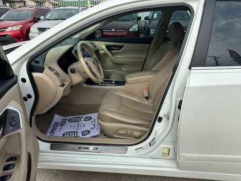 Used 2014 Nissan Altima 2.5 SL w/ Technology Package image 8