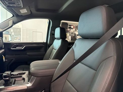 New 2026 Chevrolet Silverado 1500 LTZ w/ LTZ Convenience Package II AWD/4WD image 15