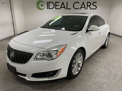 Used 2016 Buick Regal Premium w/ Driver Confidence Package #2