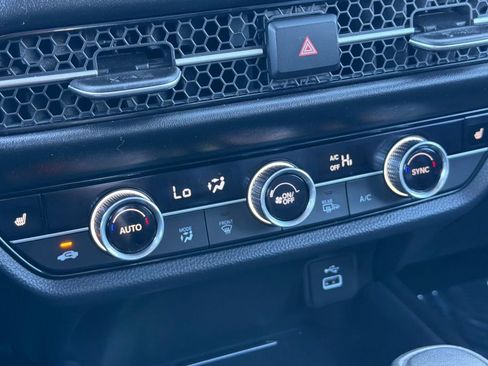 Certified 2024 Honda HR-V EX-L image 19