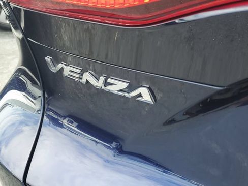 Used 2021 Toyota Venza Limited AWD/4WD image 8
