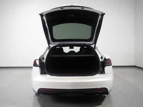 Used 2022 Tesla Model S AWD image 48