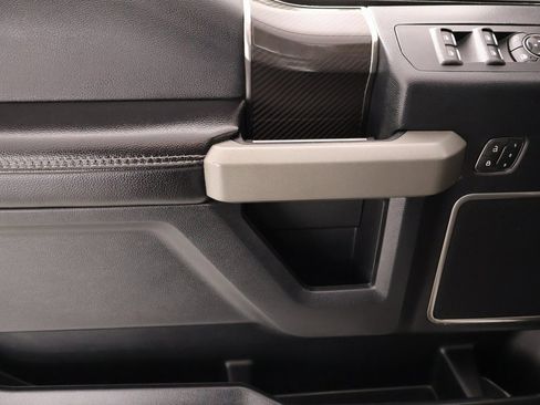 Used 2019 Ford F150 Raptor w/ Equipment Group 802A Luxury image 18