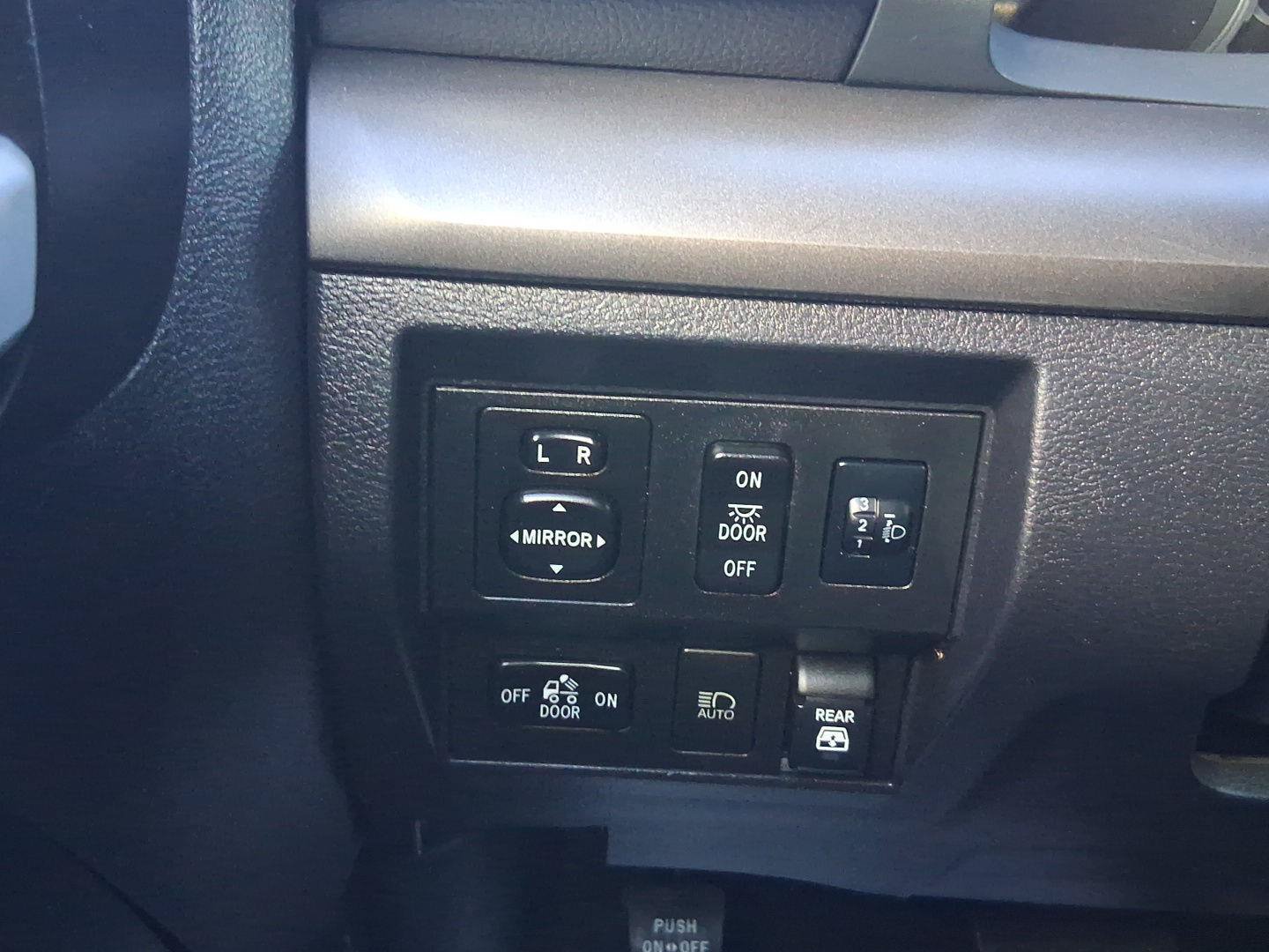 Used 2021 Toyota Tundra SR5 AWD/4WD image 18