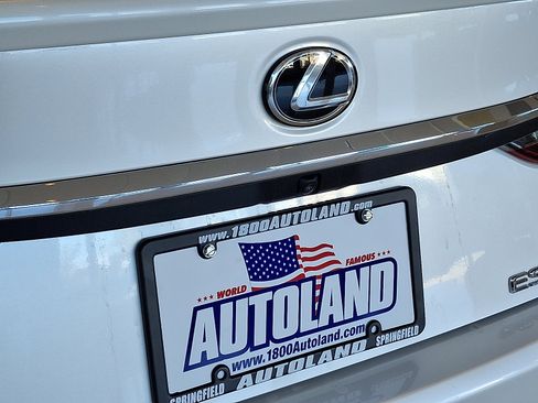 Used 2023 Lexus ES 350 w/ Premium Package image 29