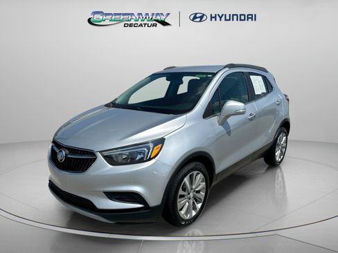 Used 2018 Buick Encore Preferred FWD image 4