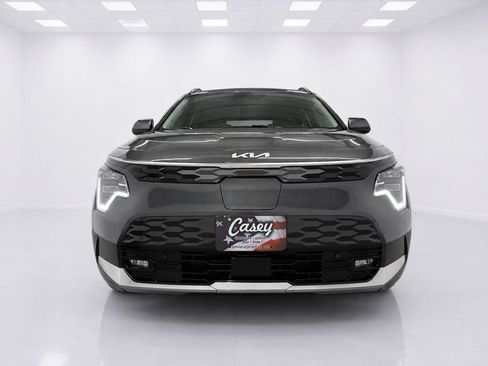 Used 2024 Kia Niro Wave w/ Wave Preserve Package FWD image 5