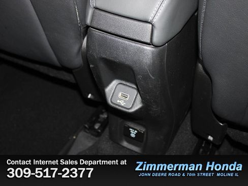 Used 2022 Jeep Renegade Limited image 9