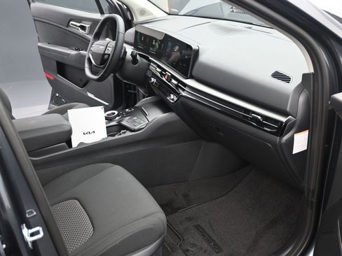 New 2026 Kia Sportage S AWD/4WD image 10
