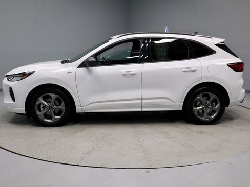 Certified 2023 Ford Escape ST-Line image 7