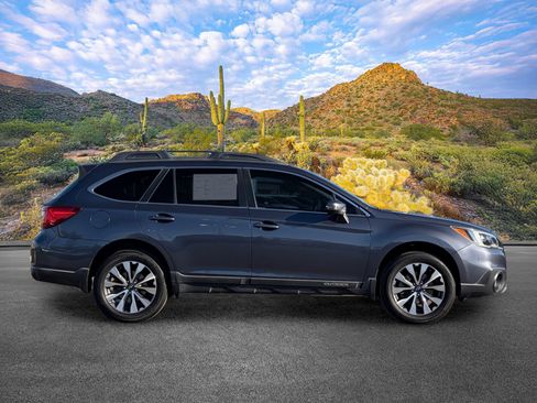 Used 2017 Subaru Outback 2.5i Limited AWD/4WD image 2