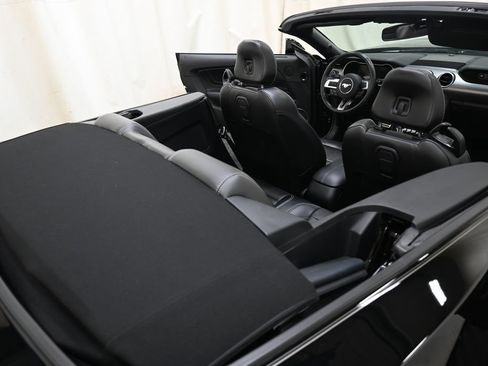Used 2020 Ford Mustang GT Premium w/ Equipment Group 401A RWD image 23