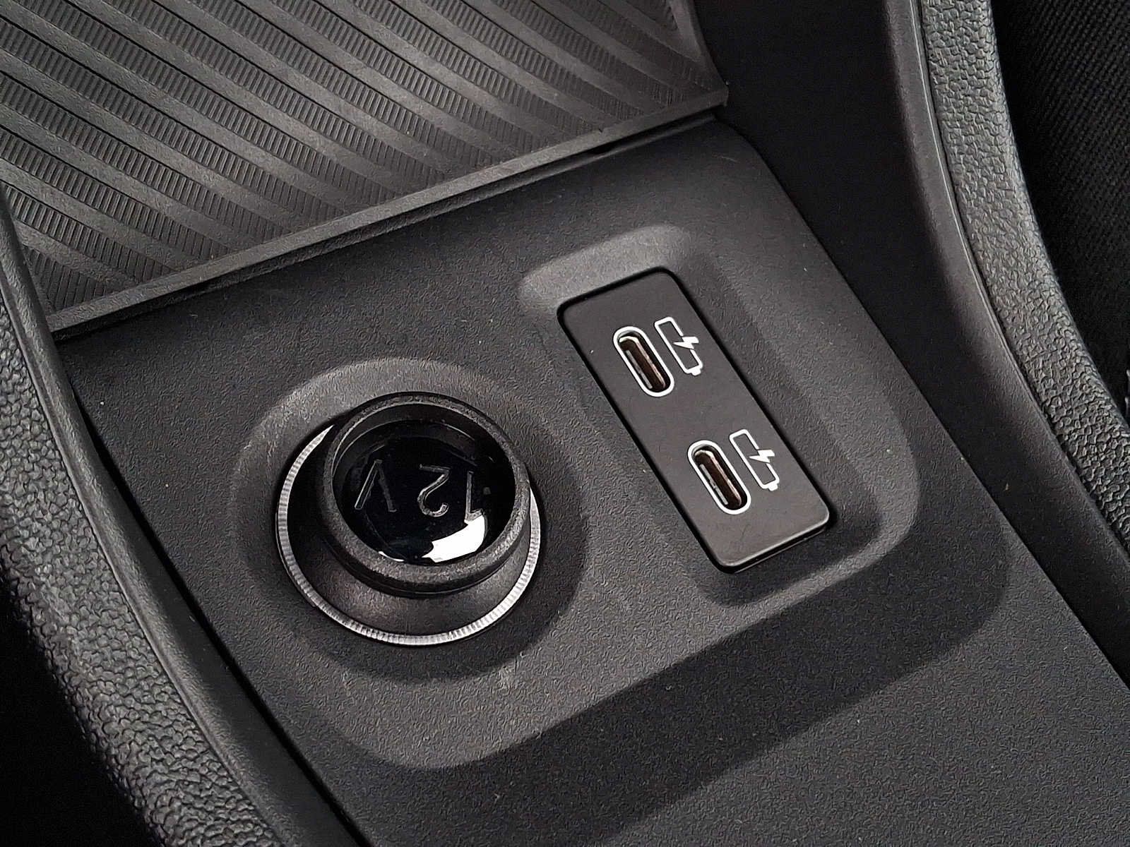 Used 2026 MINI Cooper 4-Door Hardtop FWD image 23