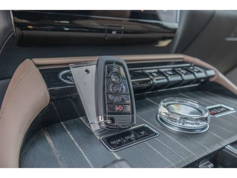 Used 2026 Lincoln Navigator L Black Label AWD/4WD image 30