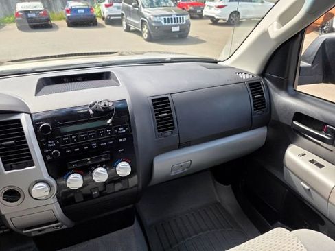 Used 2008 Toyota Tundra 4x4 Double Cab w/ Tow Pkg image 25