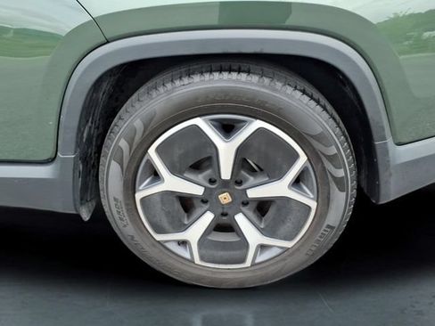 Used 2023 Rivian R1T Adventure AWD/4WD image 13