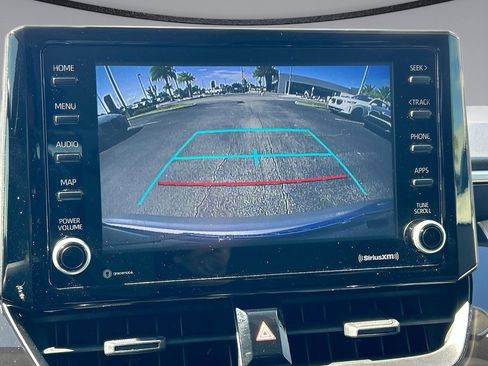 Used 2022 Toyota Corolla LE FWD image 24