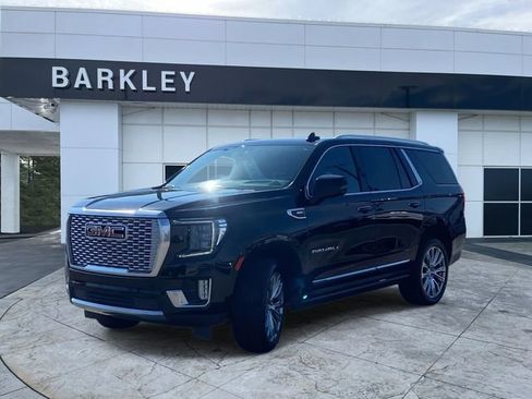 Used 2022 GMC Yukon Denali w/ Advanced Technology Package image 7