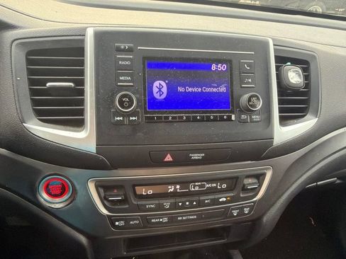 Used 2019 Honda Ridgeline Sport image 14