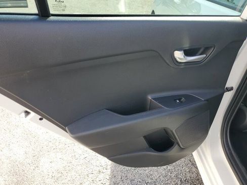 Used 2023 Kia Rio S image 19