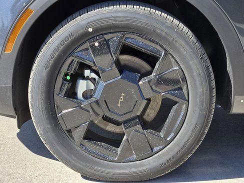 New 2026 Kia Sportage X-Line image 8