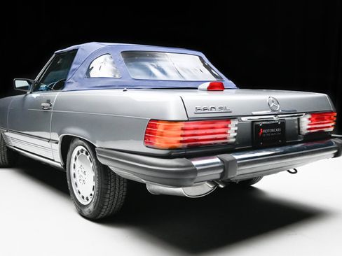 Used 1987 Mercedes-Benz 560 SL image 29