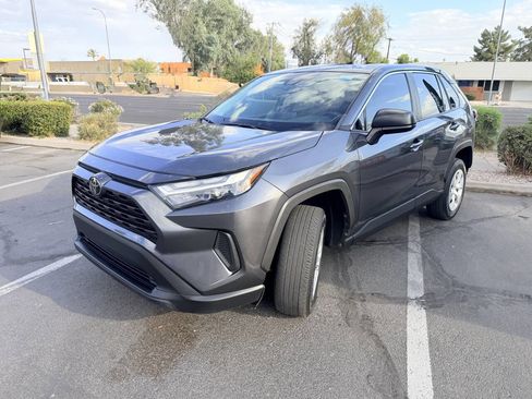 Used 2023 Toyota RAV4 LE FWD image 3