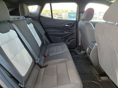 Used 2025 Chevrolet Trax RS w/ Driver Confidence Package image 23