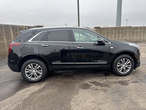 Used 2022 Cadillac XT5 Premium Luxury w/ LPO, Floor Liner Package image 8