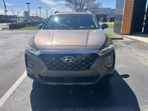 Used 2019 Hyundai Santa Fe SEL image 3