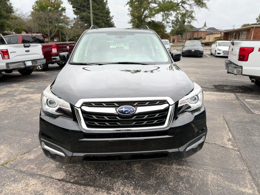 Used 2018 Subaru Forester 2.5i Touring w/ Popular Package #2 AWD/4WD image 2