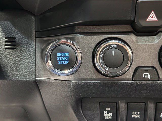 Used 2023 Toyota Tacoma TRD Sport w/ Technology Package AWD/4WD image 13