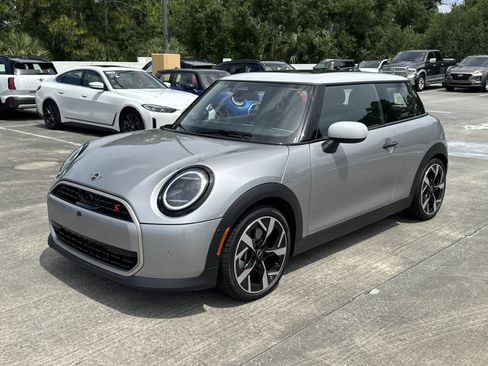 New 2026 MINI Cooper S FWD image 3