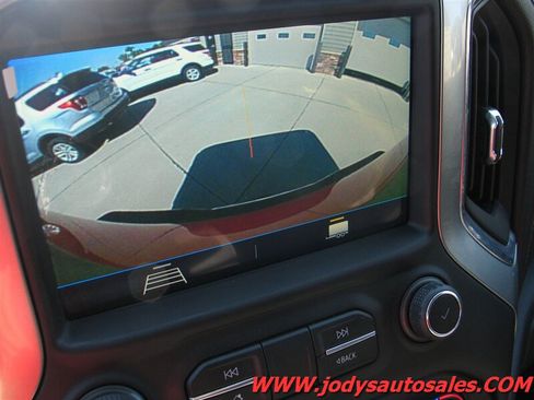 Used 2022 Chevrolet Silverado 2500 LT w/ Convenience Package AWD/4WD image 20