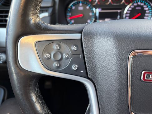 Used 2019 GMC Yukon SLT AWD/4WD image 30