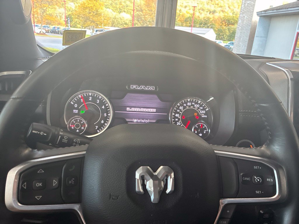 Used 2023 RAM 1500 Laramie AWD/4WD image 46