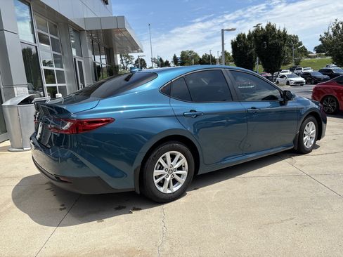 Used 2025 Toyota Camry LE w/ Convenience Package AWD/4WD image 6
