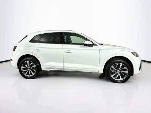 Used 2023 Audi Q5 2.0T Premium Plus w/ Premium Plus Package AWD/4WD image 10