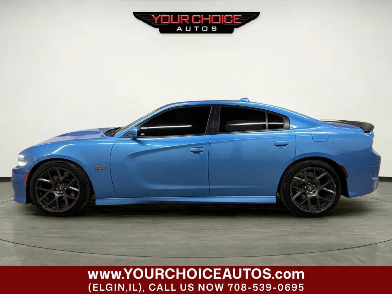 Used 2018 Dodge Charger R/T Scat Pack RWD image 2