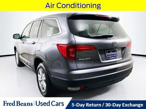 Used 2016 Honda Pilot LX image 6
