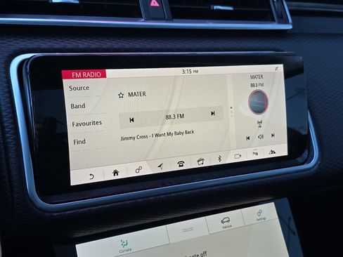 Used 2020 Land Rover Range Rover Velar S AWD/4WD image 17
