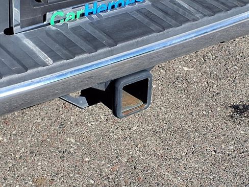 Used 2017 GMC Canyon 2WD Crew Cab w/ Convenience Package image 18