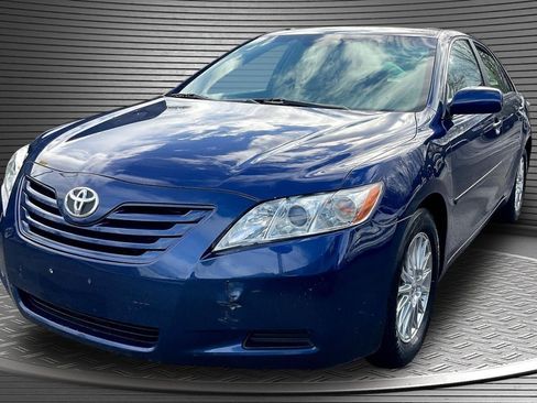 Used 2007 Toyota Camry SE image 3