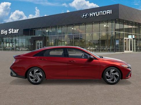 Used 2026 Hyundai Elantra SEL Sport Premium FWD image 7