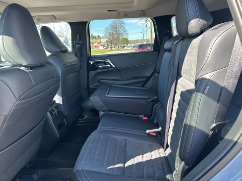 New 2026 Mitsubishi Outlander AWD image 20