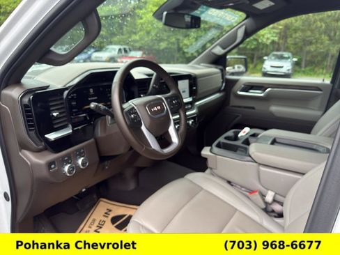 Certified 2026 GMC Sierra 1500 SLT AWD/4WD image 18