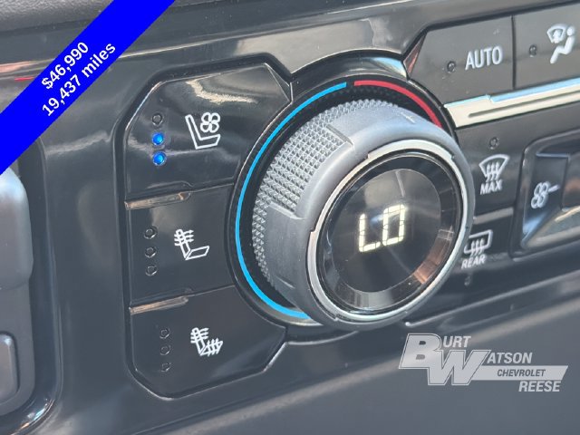 Used 2024 Chevrolet Silverado 1500 LTZ w/ Technology Package AWD/4WD image 32