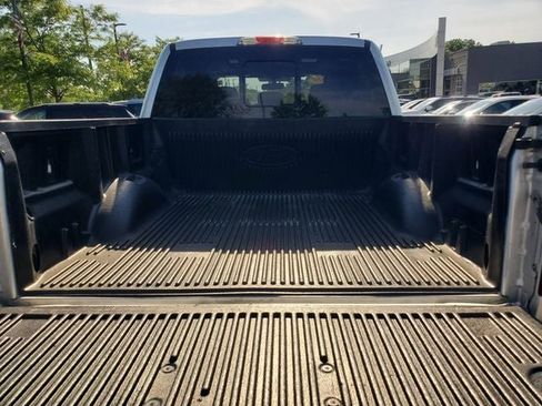 Used 2016 Ford F150 XLT w/ Equipment Group 302A Luxury AWD/4WD image 27